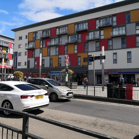 Apartmán Carnation Flat A In Wembley Londýn Exteriér fotografie