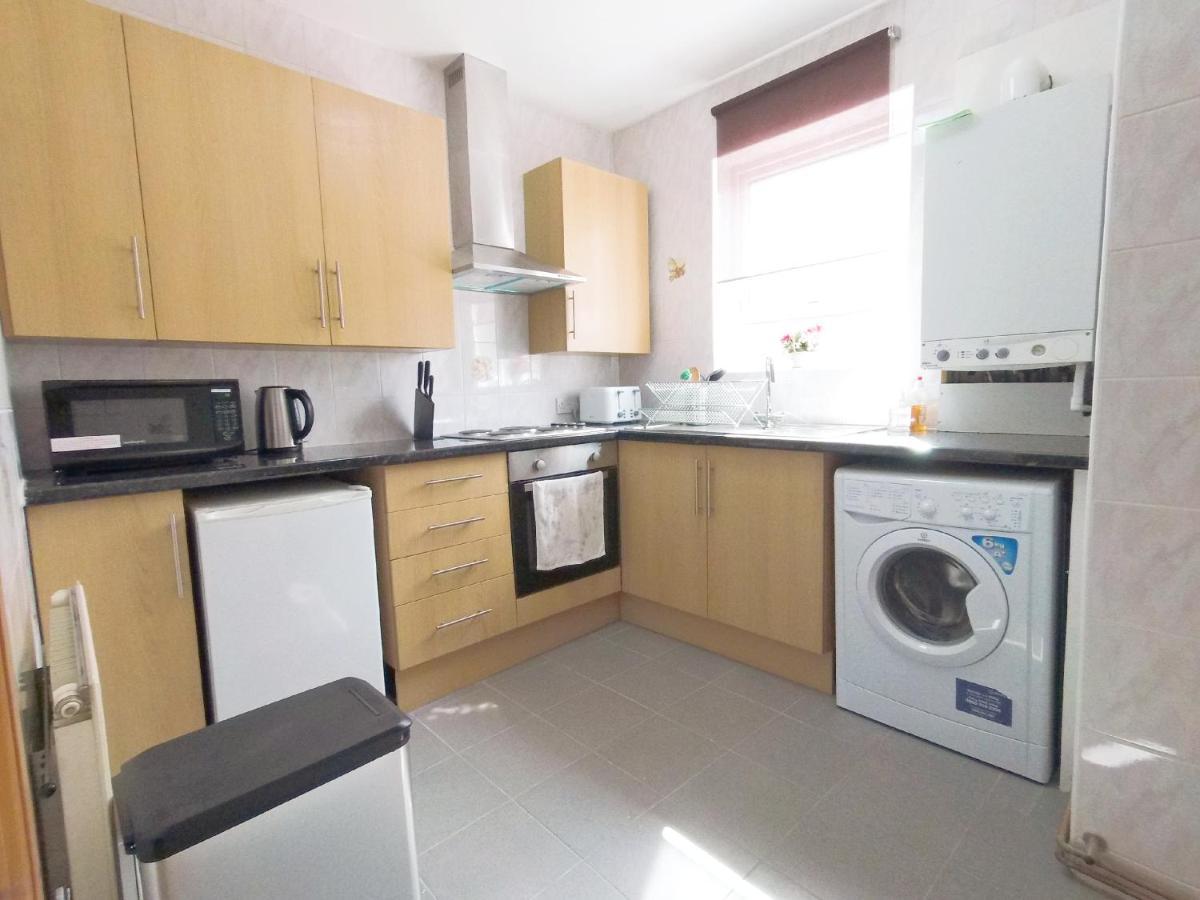 Apartmán Carnation Flat A In Wembley Londýn Exteriér fotografie